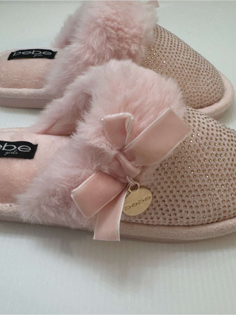 bebe Pink Faux-Fur Slip-On Slippers with Bow & Gold Charm